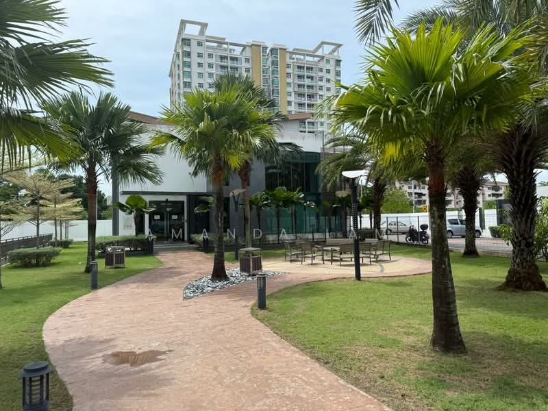 Rumah Banglo untuk Dijual di Taman Naluri Emas (Seberang Jaya) - Amanda Lam - Exterior - PropertyGuru.com.my