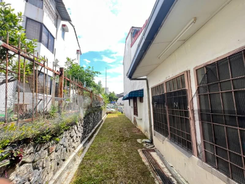 2.5-storey Terraced House for Sale in Taman Bukit Permata (Selayang) - ZULL ARIFFIN - Exterior - PropertyGuru.com.my