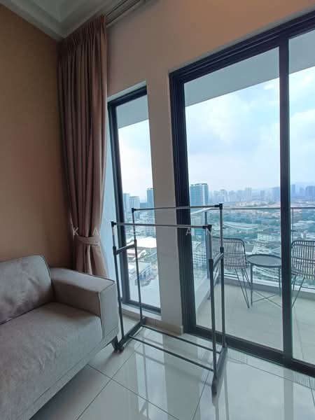 Servis Apartment untuk Disewa di PJ Midtown - Karen Ang - Balcony - PropertyGuru.com.my