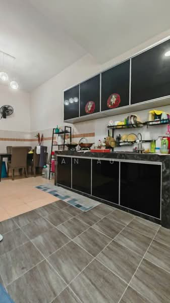 2-storey Terraced House for Sale in Bandar Jaya Putra (Johor Bahru) - JAN AU - Kitchen - PropertyGuru.com.my