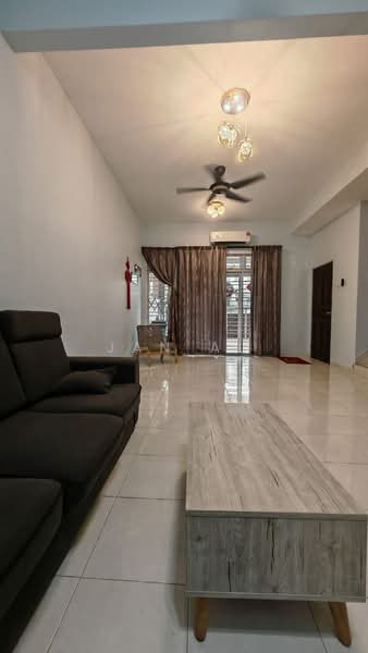 2-storey Terraced House for Sale in Bandar Jaya Putra (Johor Bahru) - JAN AU - Living Room - PropertyGuru.com.my