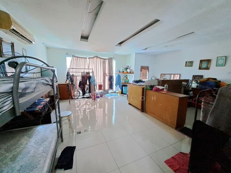Shop for Sale in Subang Jaya (Selangor) - James Loh - Bedroom - PropertyGuru.com.my