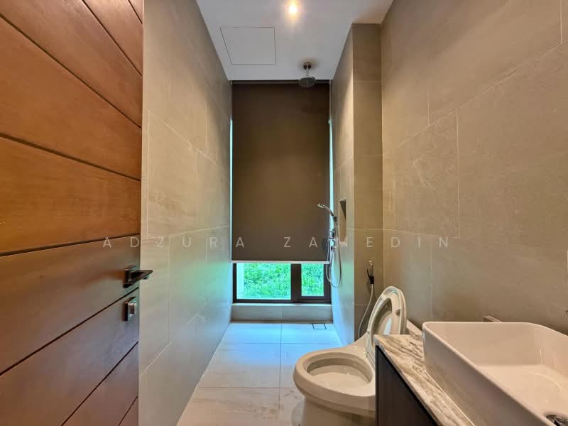 Rumah Banglo untuk Dijual di Country Heights Damansara (Kuala Lumpur) - Adzura Zamedin - Bathroom - PropertyGuru.com.my