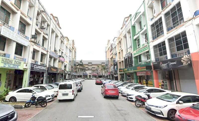 Shop for Rent in Klang (Selangor) - Peggy Lim - Exterior - PropertyGuru.com.my