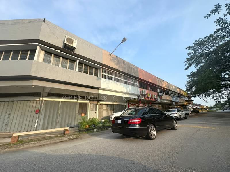 Shop for Rent in Klang (Selangor) - Peggy Lim - Exterior - PropertyGuru.com.my