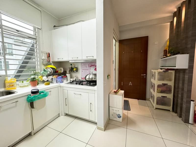 Condominium for Rent at The Seed Taman Sutera Utama - Joan Chia - Kitchen - PropertyGuru.com.my