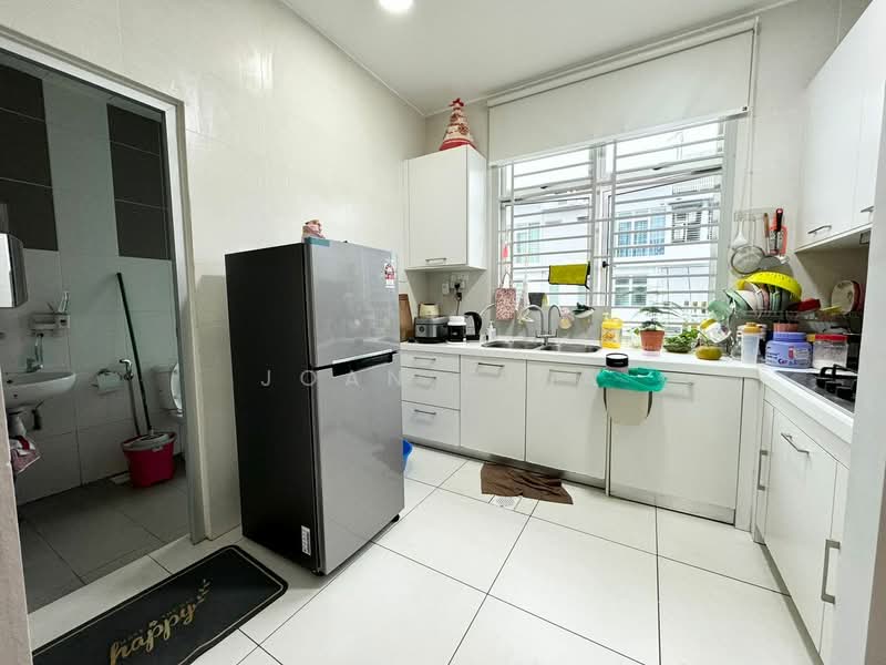 Condominium for Rent at The Seed Taman Sutera Utama - Joan Chia - Kitchen - PropertyGuru.com.my