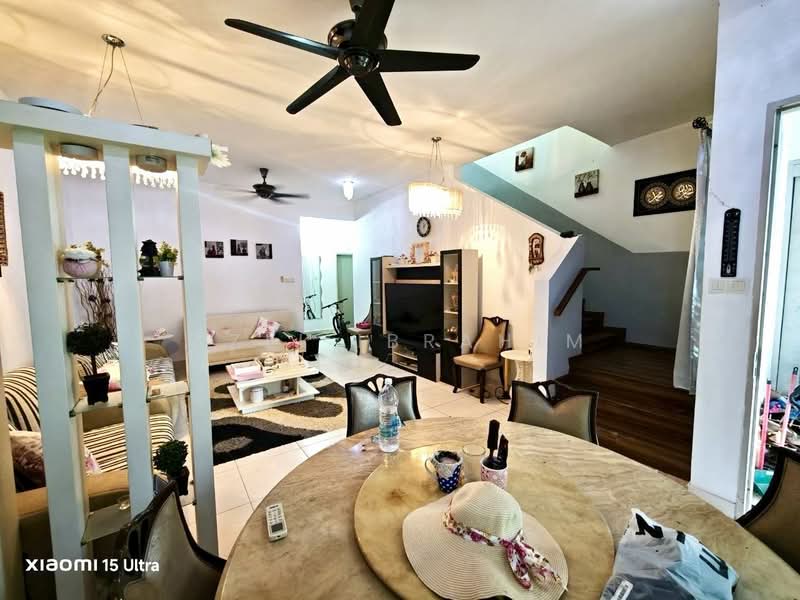 Rumah Teres 2 Tingkat untuk Dijual di Presint 11 (Putrajaya) - Azli Ibrahim - Living Room - PropertyGuru.com.my
