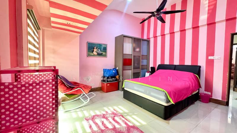 2.5-storey Terraced House for Sale in Kuala Selangor (Selangor) - ZULL ARIFFIN - Bedroom - PropertyGuru.com.my