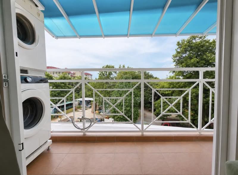 Apartment for Rent at Indah Kota Apartment - Queenie Goon - Balcony - PropertyGuru.com.my