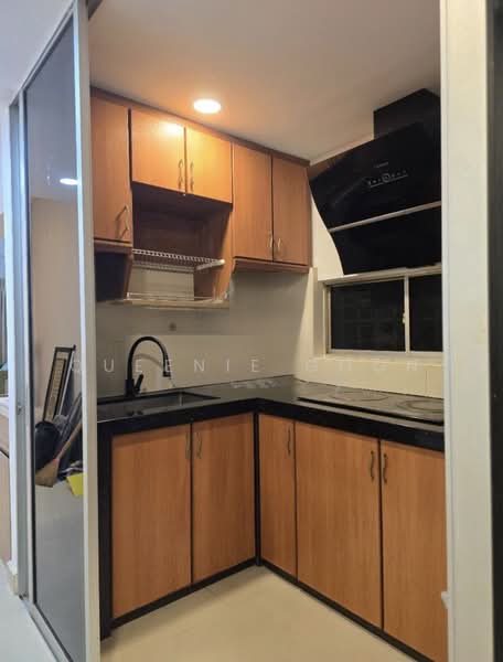 Apartment for Rent at Indah Kota Apartment - Queenie Goon - Kitchen - PropertyGuru.com.my