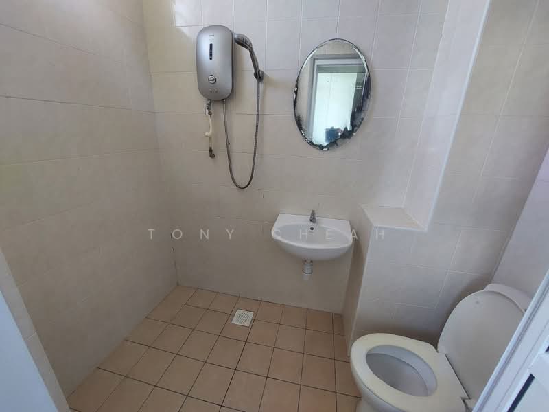 Apartment for Sale at Irama Villa - Tony Cheah - Bathroom - PropertyGuru.com.my