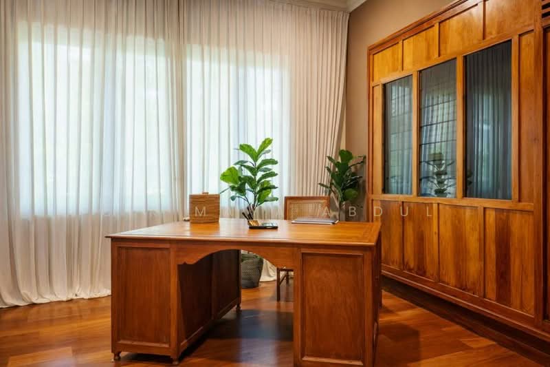 Bungalow for Sale in Perdana Lakeview East (Cyberjaya) - Cik Maya Abdul - PropertyGuru.com.my