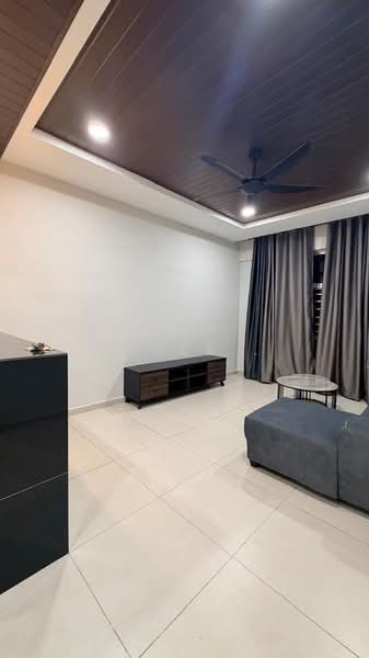 Pangsapuri untuk Disewa di Residensi Brickfields - Loges . - Living Room - PropertyGuru.com.my