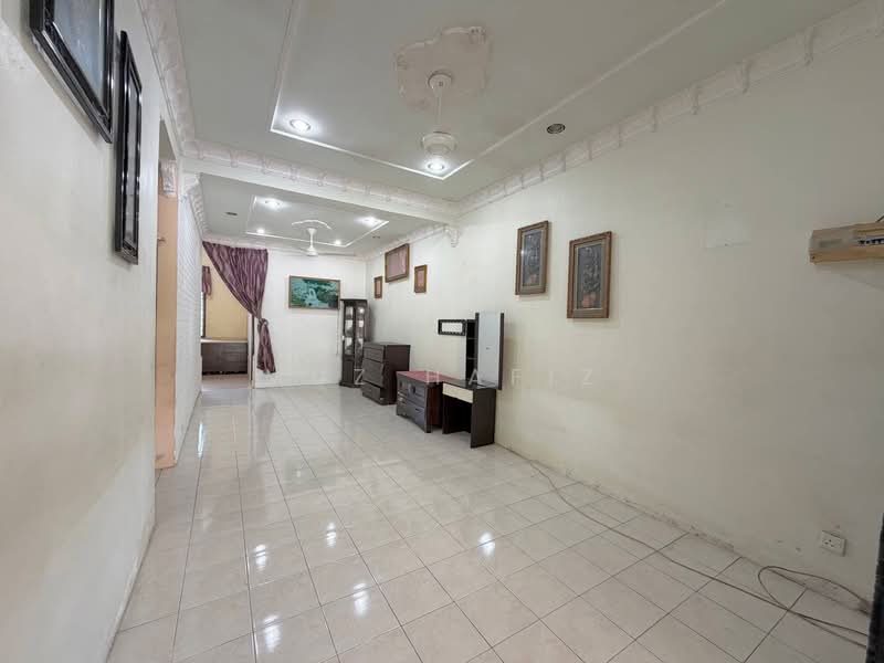 Rumah Teres 1 Tingkat untuk Dijual di Taman Bukit Chedang (Seremban) - Muz Hafiz - PropertyGuru.com.my