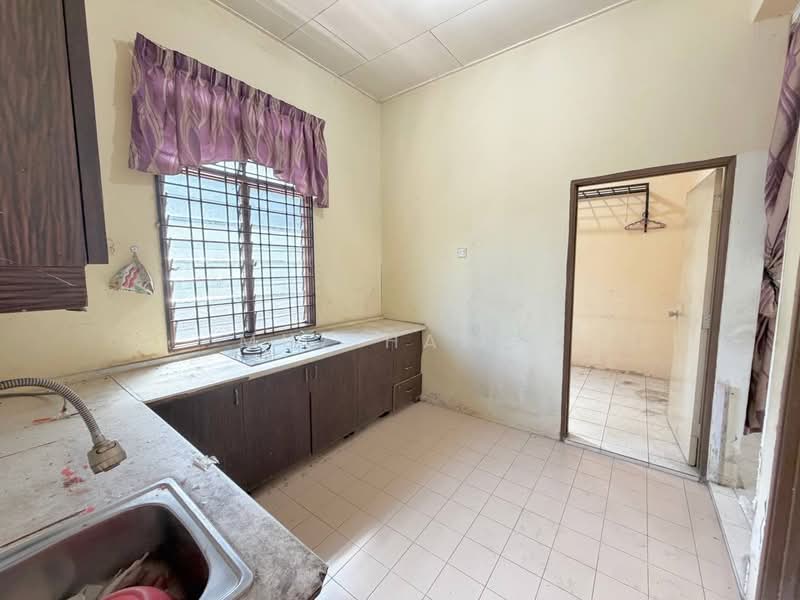 Rumah Teres 1 Tingkat untuk Dijual di Taman Bukit Chedang (Seremban) - Muz Hafiz - PropertyGuru.com.my
