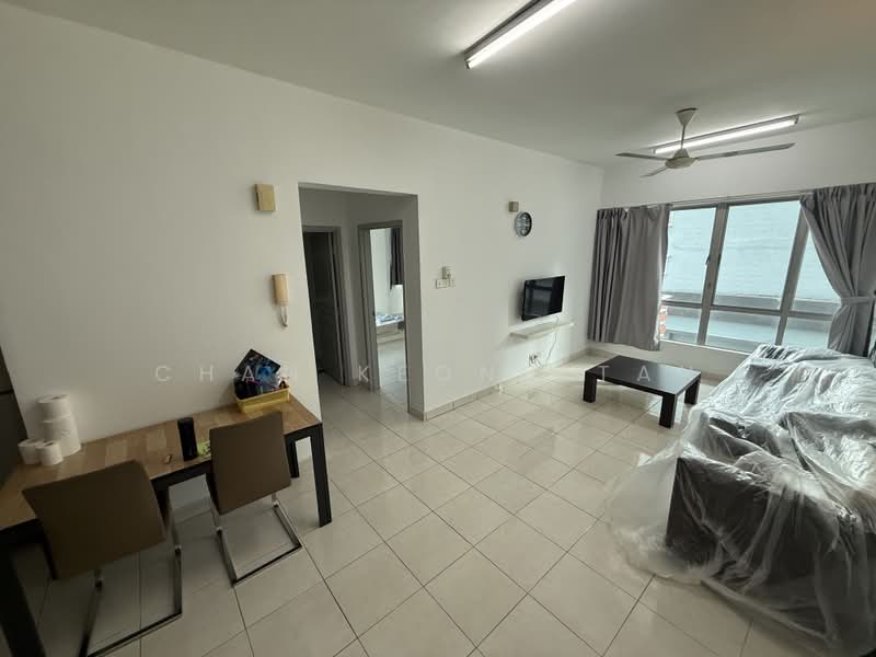Servis Apartment untuk Disewa di E-Tiara - Chan Keong Tan - Living Room - PropertyGuru.com.my