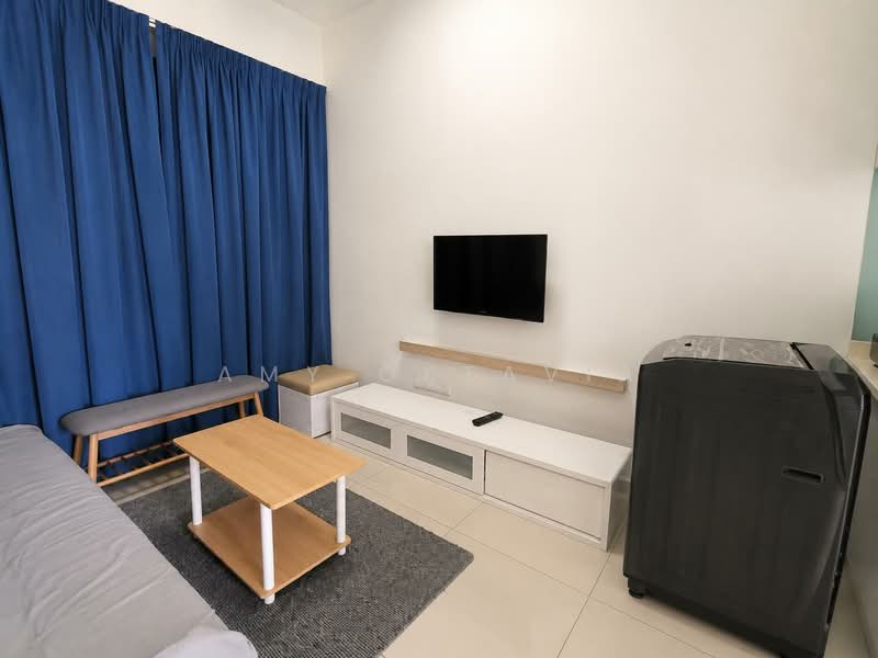 Servis Apartment untuk Disewa di Centrus Soho - Amy Oktavia - Living Room - PropertyGuru.com.my