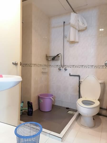 Kondominium untuk Disewa di Vista Damai - Yi Jun - Bathroom - PropertyGuru.com.my