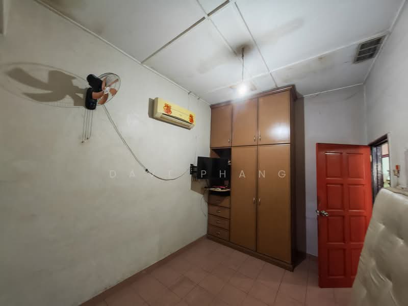 1-storey Terraced House for Sale in Taman Setapak (Setapak) - Dave Phang - Bedroom - PropertyGuru.com.my