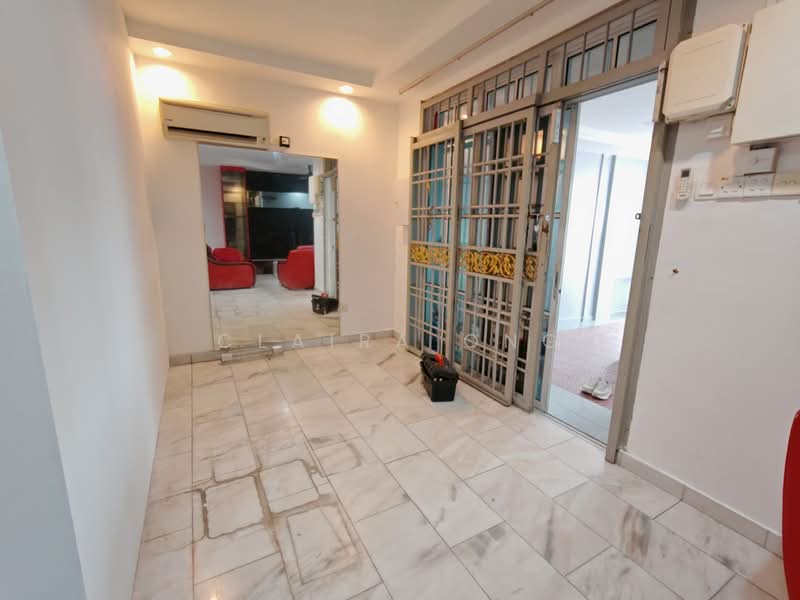 Rumah Teres 2 Tingkat untuk Disewa di Taman Johor Jaya (Johor Bahru) - Claira Ong - Interior - PropertyGuru.com.my