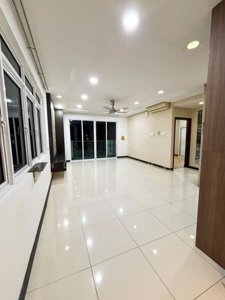 Kondominium untuk Disewa di Vertiq - Andrew Chow - Living Room - PropertyGuru.com.my