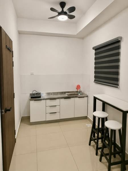 Service Residence for Sale at Veranda Residence - Nicole Pua - Kitchen - PropertyGuru.com.my