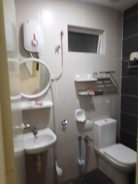 Kondominium untuk Disewa di Ehsan Residence - Cholian Lim - Bathroom - PropertyGuru.com.my