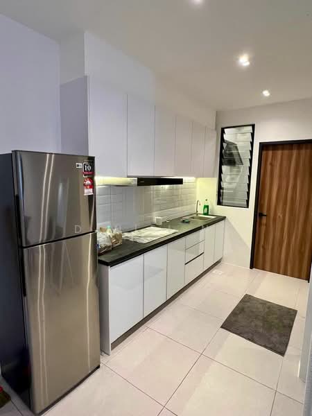Apartment for Sale at Armadale Residence, Kuching, Sarawak - Daniel Ng - Kitchen - PropertyGuru.com.my
