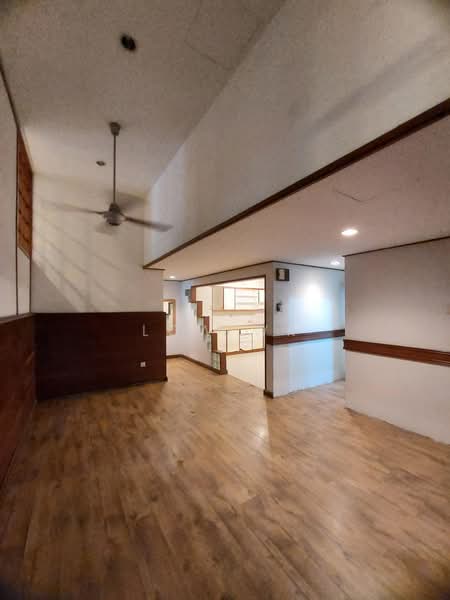 2-storey Terraced House for Sale in Taman Bukit Desa (Taman Desa) - LOW WK - Living Room - PropertyGuru.com.my