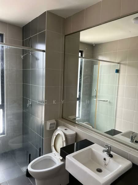 Terraced House for Sale in Kajang East (Semenyih) - Nicky Chua - Bathroom - PropertyGuru.com.my