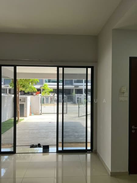 Terraced House for Sale in Kajang East (Semenyih) - Nicky Chua - Entrance - PropertyGuru.com.my