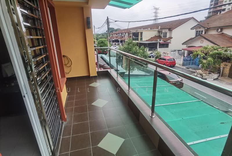 Rumah Teres 2 Tingkat untuk Dijual di Taman Gombak Permai (Batu Caves) - ZULL ARIFFIN - Balcony - PropertyGuru.com.my