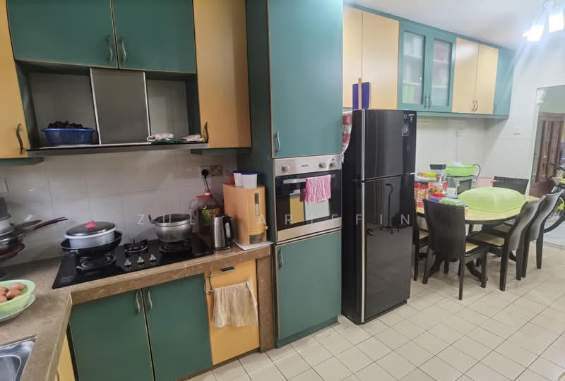 Rumah Teres 2 Tingkat untuk Dijual di Taman Gombak Permai (Batu Caves) - ZULL ARIFFIN - Kitchen - PropertyGuru.com.my