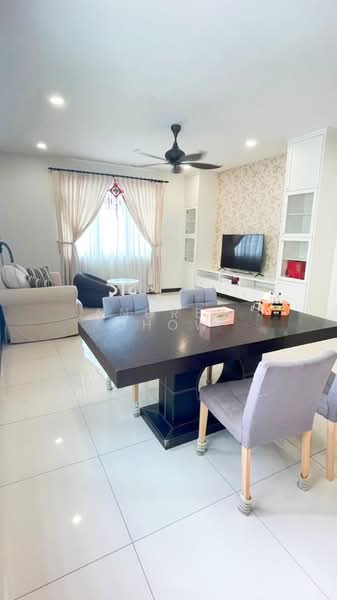 Condominium for Rent at Vertiq - Andrew Chow - Living Room - PropertyGuru.com.my