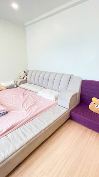 Condominium for Rent at Vertiq - Andrew Chow - Bedroom - PropertyGuru.com.my