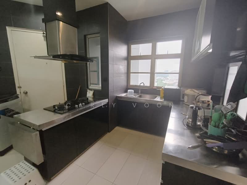 Condominium for Sale at The Straits View Condominium - Carly Voon - Kitchen - PropertyGuru.com.my