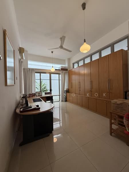 Semi-Detached House for Sale in Bukit Jelutong (Shah Alam) - Ken Ling Kok - PropertyGuru.com.my