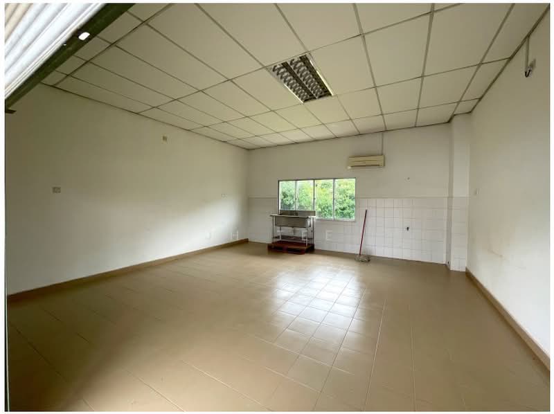 Office for Rent in Petaling Jaya (Selangor) - JH Tee - Interior - PropertyGuru.com.my