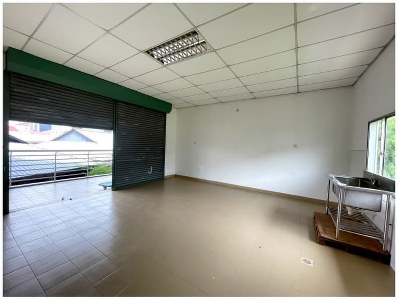 Office for Rent in Petaling Jaya (Selangor) - JH Tee - Balcony - PropertyGuru.com.my