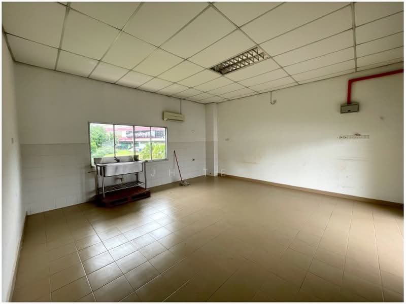 Office for Rent in Petaling Jaya (Selangor) - JH Tee - Interior - PropertyGuru.com.my