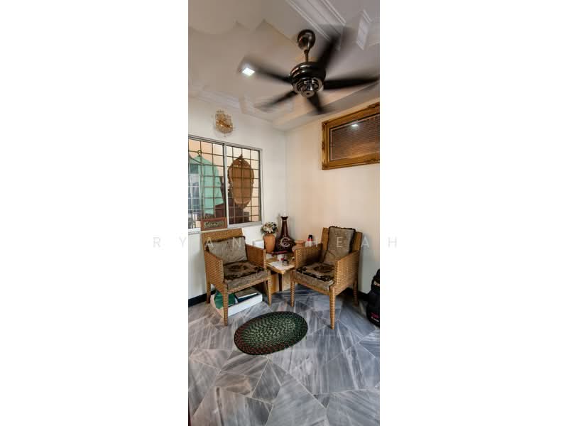 Rumah Teres 2 Tingkat untuk Dijual di Bandar Sri Damansara (Selangor) - Ryan Cheah - Living Room - PropertyGuru.com.my