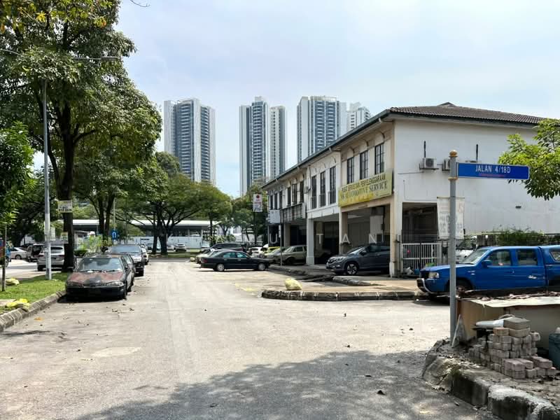 Kedai untuk Disewa di Taman Mastiara (Jalan Ipoh) - Keanu Tan - Exterior - PropertyGuru.com.my