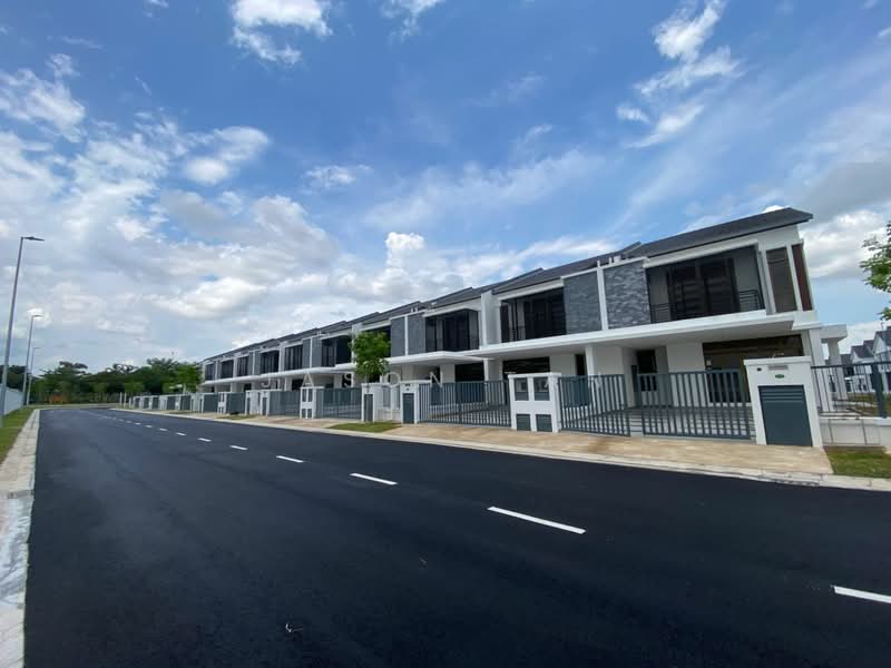 2-storey Terraced House for Sale in Mutiara Rini (Skudai) - Jason Tan - Exterior - PropertyGuru.com.my