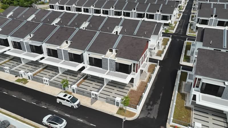 2-storey Terraced House for Sale in Mutiara Rini (Skudai) - Jason Tan - Exterior - PropertyGuru.com.my