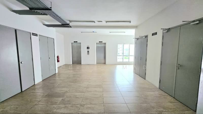 Apartment for Sale at Vista Sungai Ramal - Azira Ahmad - Corridor - PropertyGuru.com.my