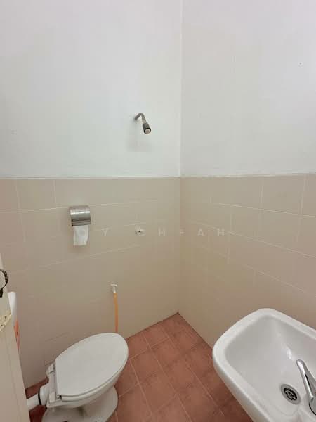 1-storey Terraced House for Sale in Seri Margosa (Ipoh) - YY Cheah - Bathroom - PropertyGuru.com.my