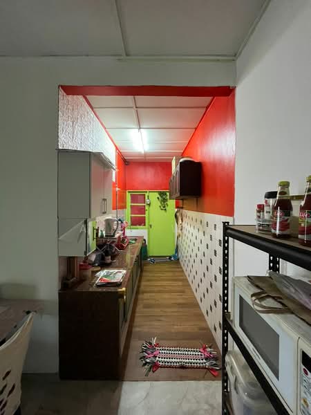 Pangsapuri untuk Dijual di Apartment Ruby - Abby Woo - Kitchen - PropertyGuru.com.my