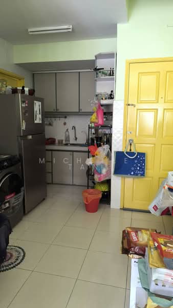 Flat for Sale at Lembah Maju Flat (RP1 RP2 RP3 RP4) - Michelle Tan - Kitchen - PropertyGuru.com.my