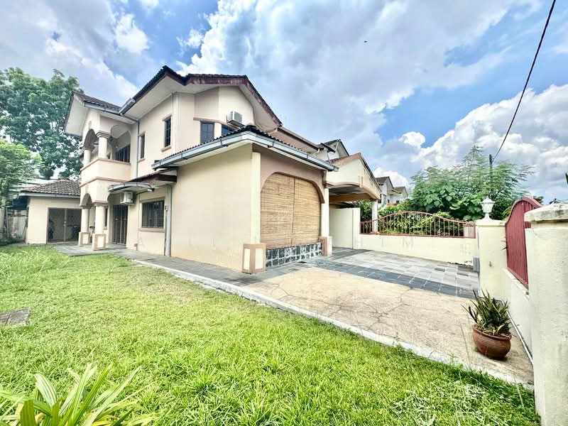 Rumah Teres 2 Tingkat untuk Dijual di Taman Kajang Utama (Kajang) - Azli Ibrahim - Exterior - PropertyGuru.com.my
